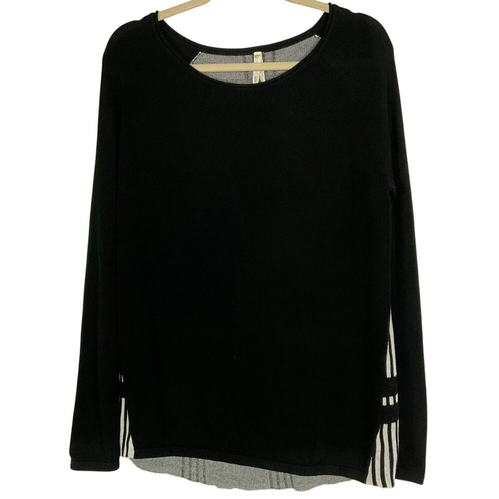 Teeberry & Weave Juliah Plaid Back Pullover, Medium, Viscose/Cotton